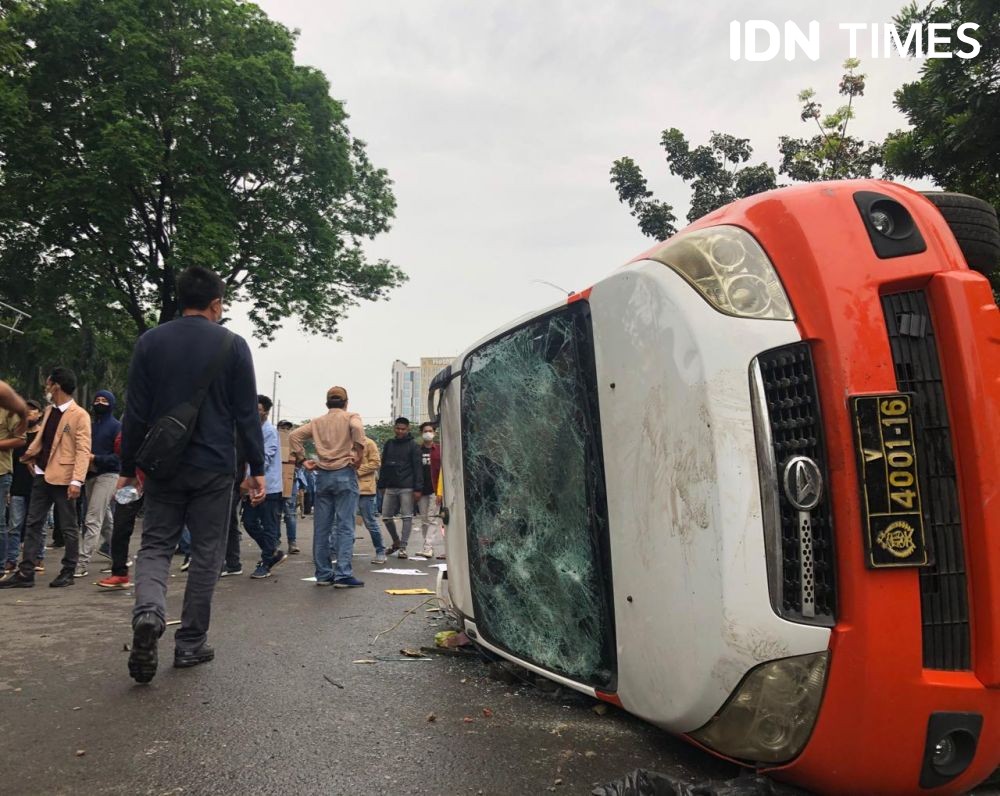 Mahasiswa Palembang Tuntut Pembebasan 4 Rekan yang Ditangkap Saat Demo