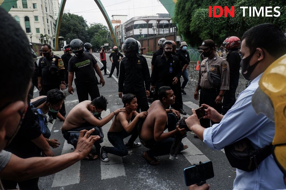 Polisi Tangkap 306 Orang Sebelum Demo di Medan, Ada Sajam dan Molotov