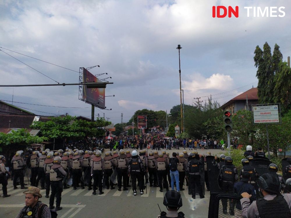 Liputan Omnibus Law, 5 Pewarta Samarinda Jadi Korban Represif Aparat