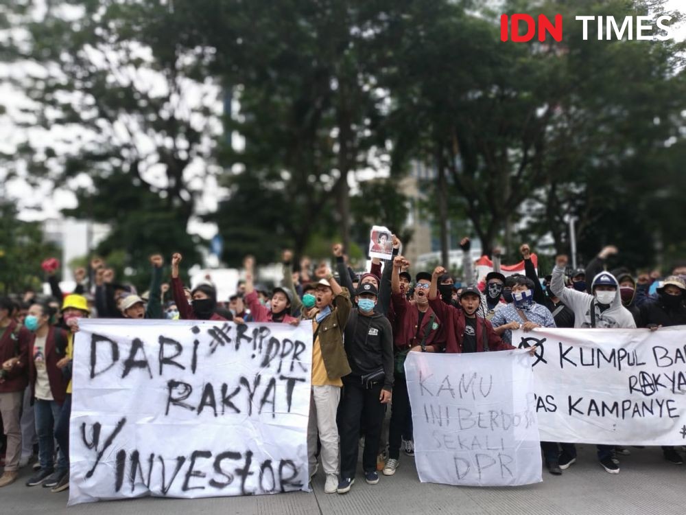 Demo Berujung Rusuh di Serang, Polisi Tetapkan 14 Orang Tersangka  