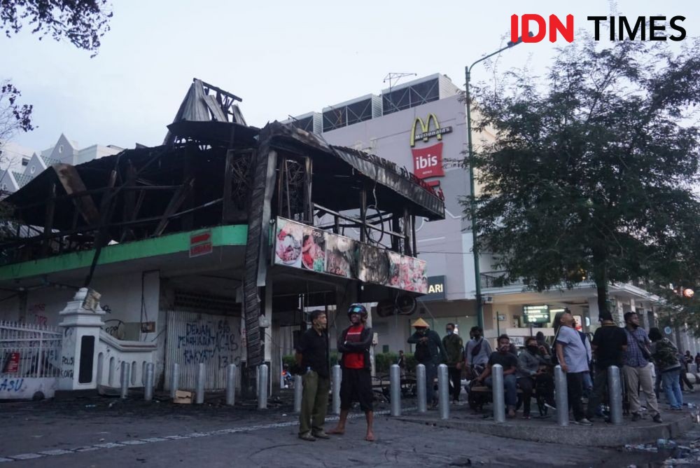 Terbakar saat Demo, Pemilik Legian Resto Duga Adanya Kesengajaan