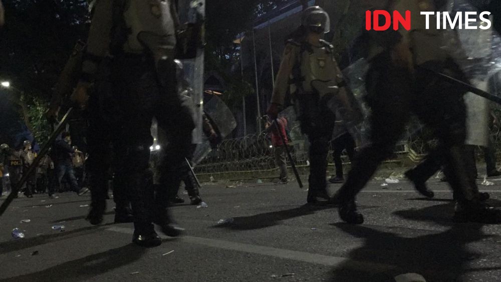 Diduga Langgar UU ITE, Seorang Guru Ngaji di Tangsel Ditangkap Polisi 