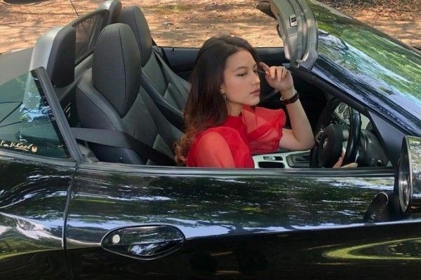 Memesona! 9 Potret Lania Fira, Pemeran Naomi di Putri Untuk Pangeran