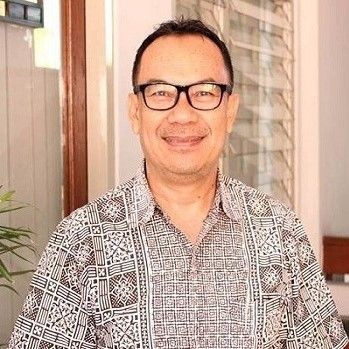 Prof Asep Warlan Meninggal Dunia: Sosok Rendah Hati, Ramah dan Kental Budaya Sunda 
