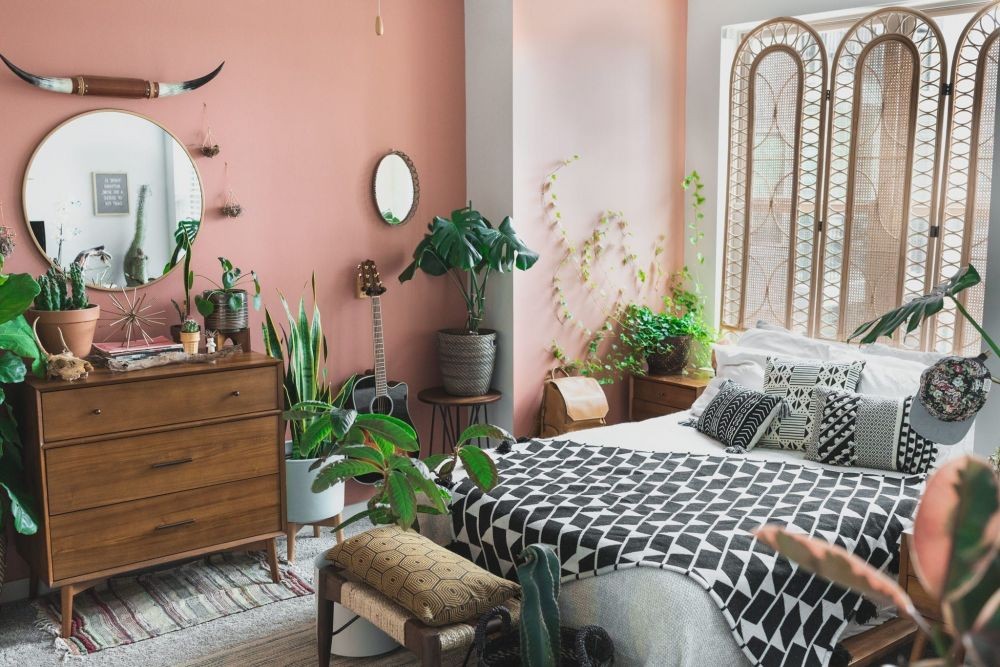 10 Desain Kamar dengan Berbagai Shades Warna Pink Gak 