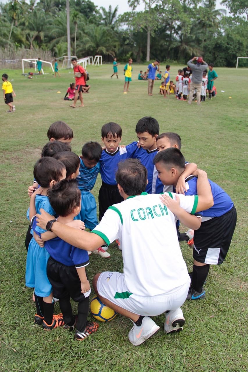 Ulang Tahun ke-10 Bansar FC Dimeriahkan Tim Anak Baik 