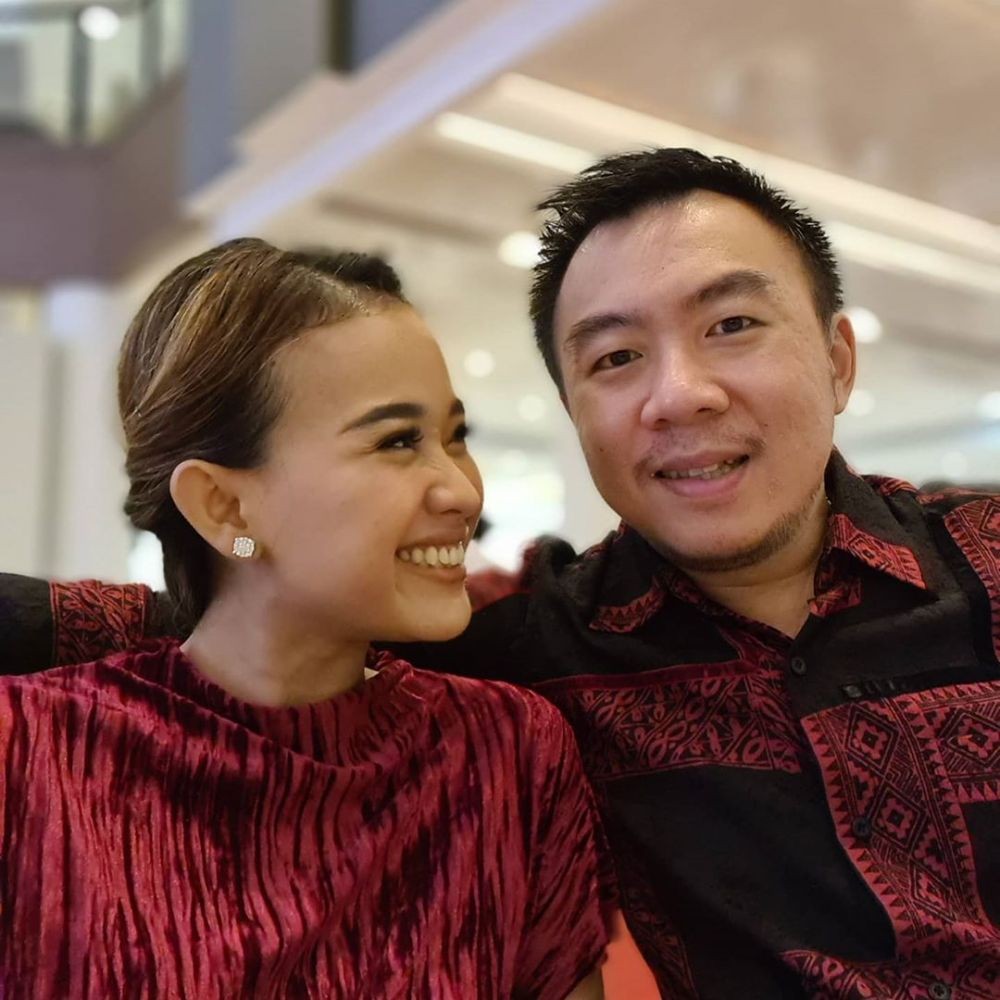 9 Potret Terbaru Kontestan Idol Musim Pertama, Lama Tak Terlihat