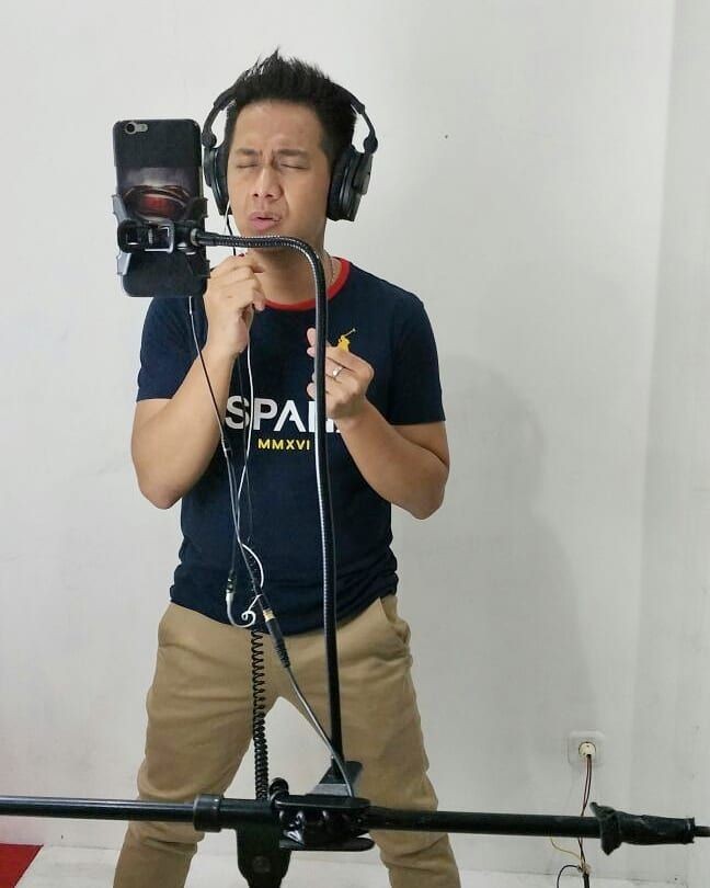 9 Potret Terbaru Kontestan Idol Musim Pertama, Lama Tak Terlihat