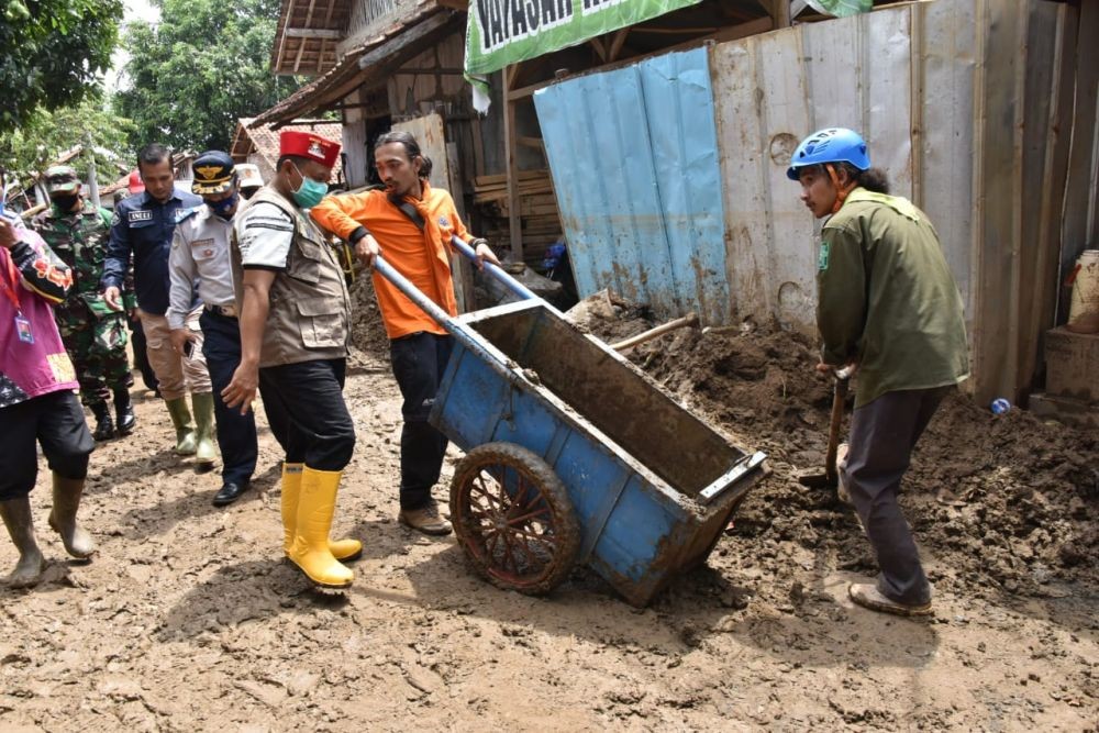 Banjir Bandang di Garut Akibatkan 20 Desa di Tiga Kecamatan Terdampak