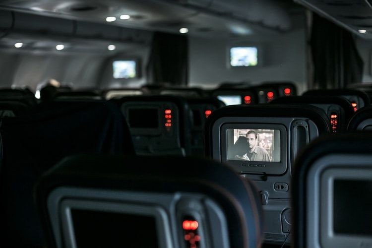 Waspadai, Ini 10 Tempat Paling Kotor dan Banyak Kuman di Pesawat