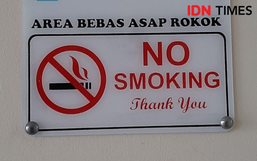 Berani Merokok di Zona KTR Palembang? Siap Bayar Denda Rp1 Juta