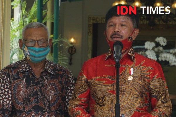 Pemerintah Disebut Plin-Plan Tangani COVID-19, Menkominfo Salahkan WHO