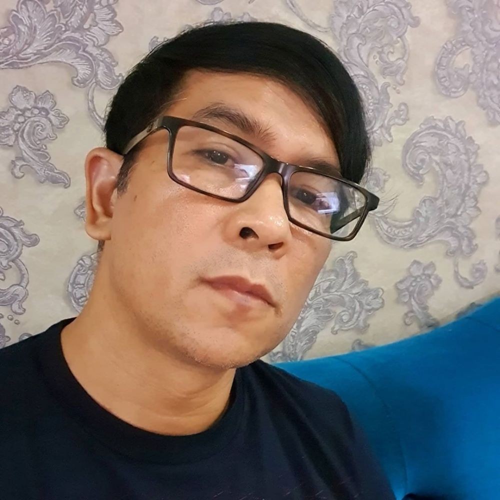 Eksis Pada Zamannya, Ini 9 Kabar Artis Sinetron Bunga di Tepi Jalan!