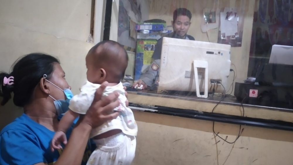 Bejat, Ayah di Makassar Tega Cekik Bayinya hingga Tak Sadarkan Diri
