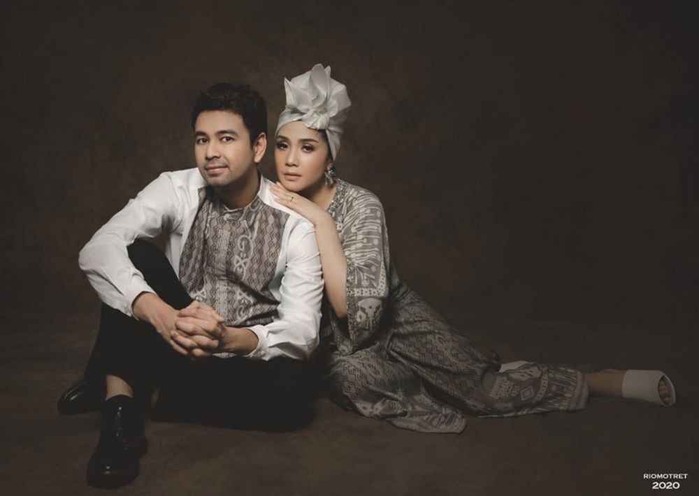 Romantis, 10 Kemesraan Raffi Ahmad dan Nagita Slavina 6 Tahun Menikah