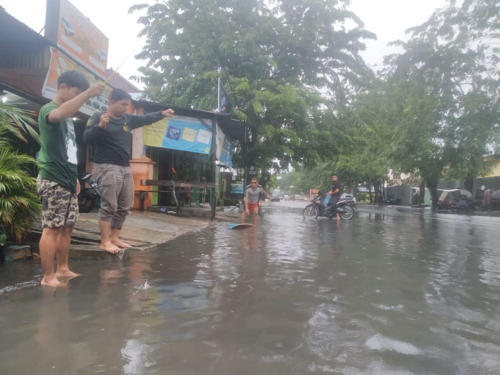 Hasil Survei, Masalah Banjir hingga Sampah Jadi Keluhan Warga Medan