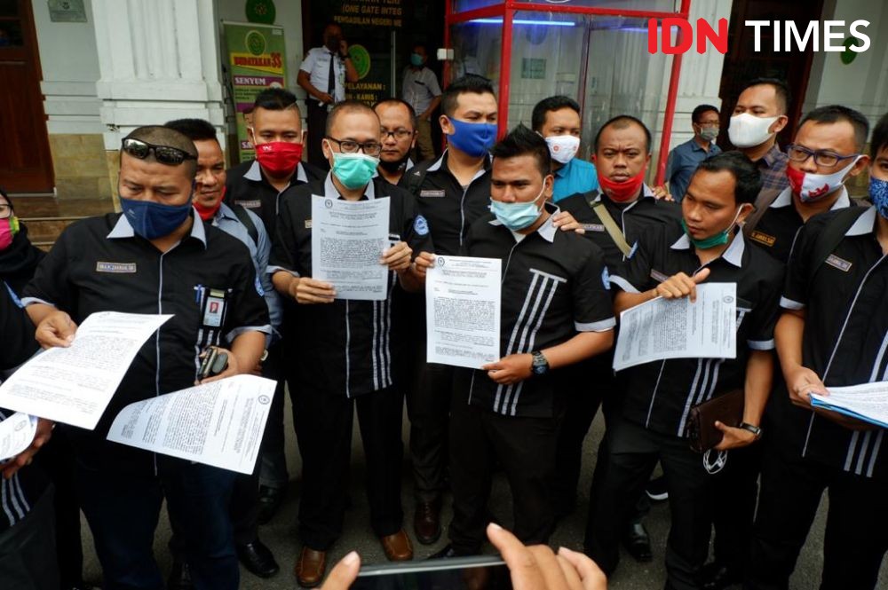 Tim Hukum Ketua KAMI Medan Bersikeras Polisi Salah Prosedur