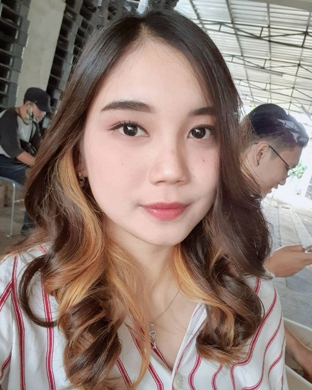 Kembali Curi Perhatian, 10 Foto Yuri Eks JKT48 di MasterChef Indonesia