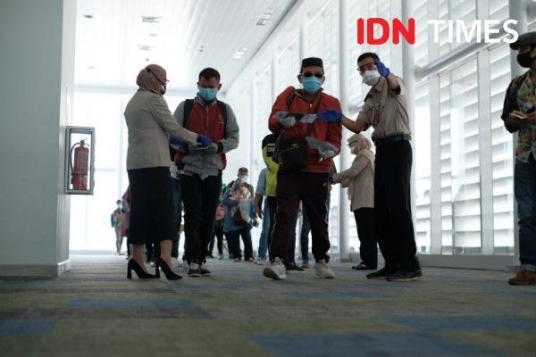 Dapat Pengecualian, Ratusan Pemudik Tiba di Semarang Lewat Jalur Udara
