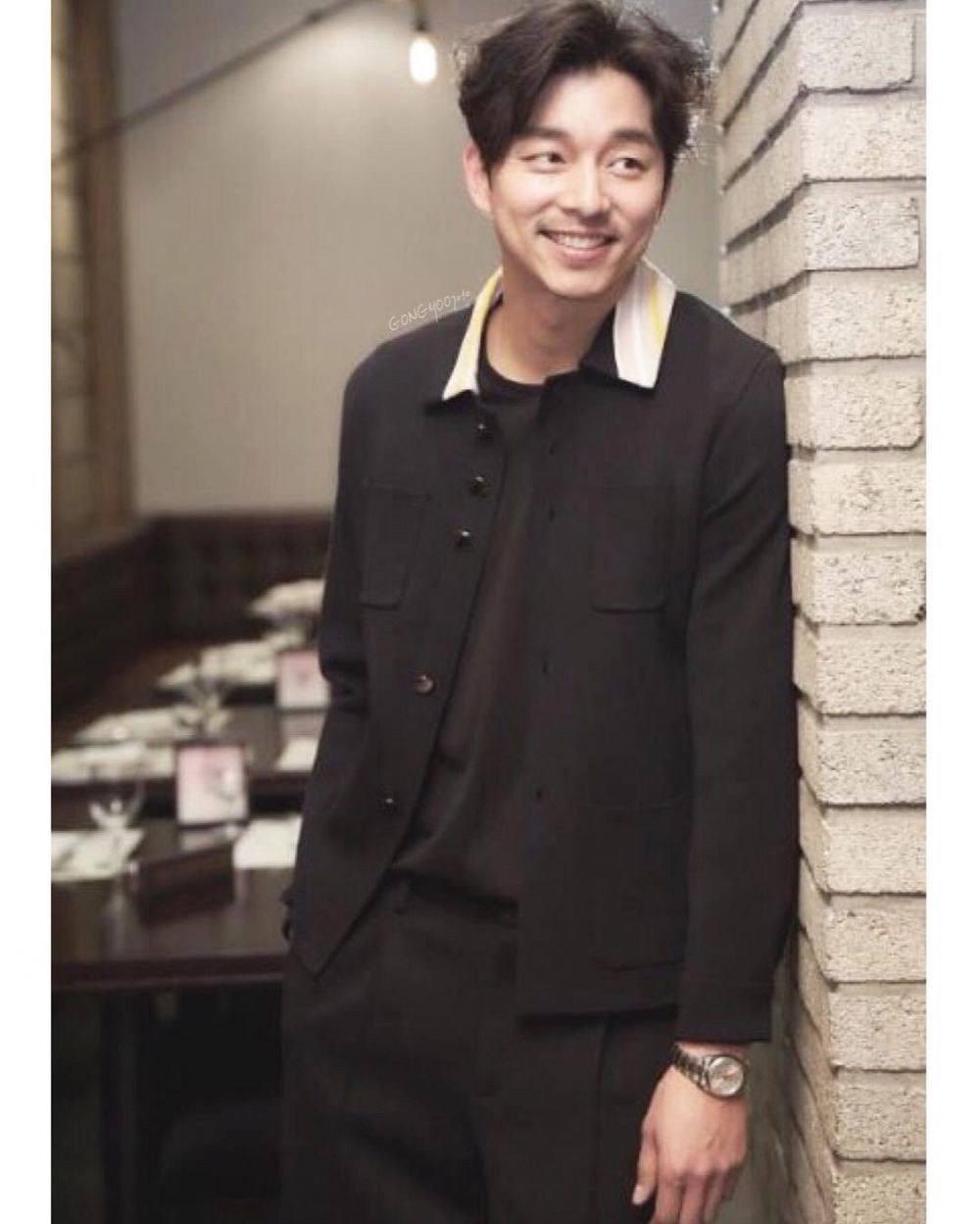 10 Adu Gaya Gong Yoo vs Park Bo Gum, Satu Layar di Film Seo Bok