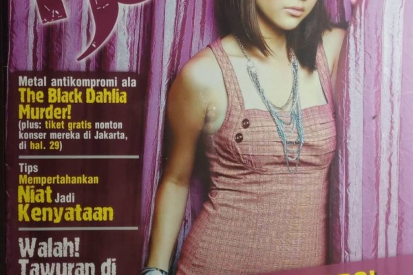 Bikin Pangling, 10 Potret Penyanyi saat Jadi Model Cover Majalah Jadul