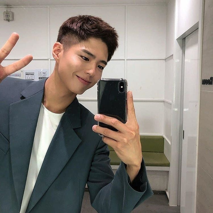 10 Adu Gaya Gong Yoo vs Park Bo Gum, Satu Layar di Film Seo Bok