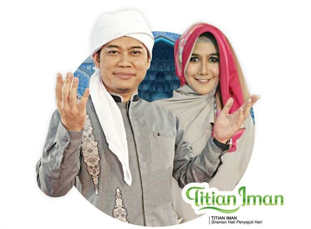 7 Artis Ini Menikah dengan Ustaz dan Bahagia Sampai Sekarang