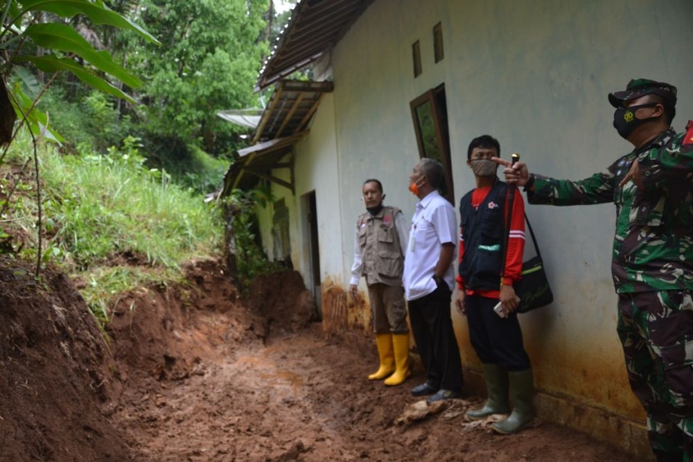 Waspada! La Nina Picu Bencana di Purbalingga, Hujan Angin dan Longsor