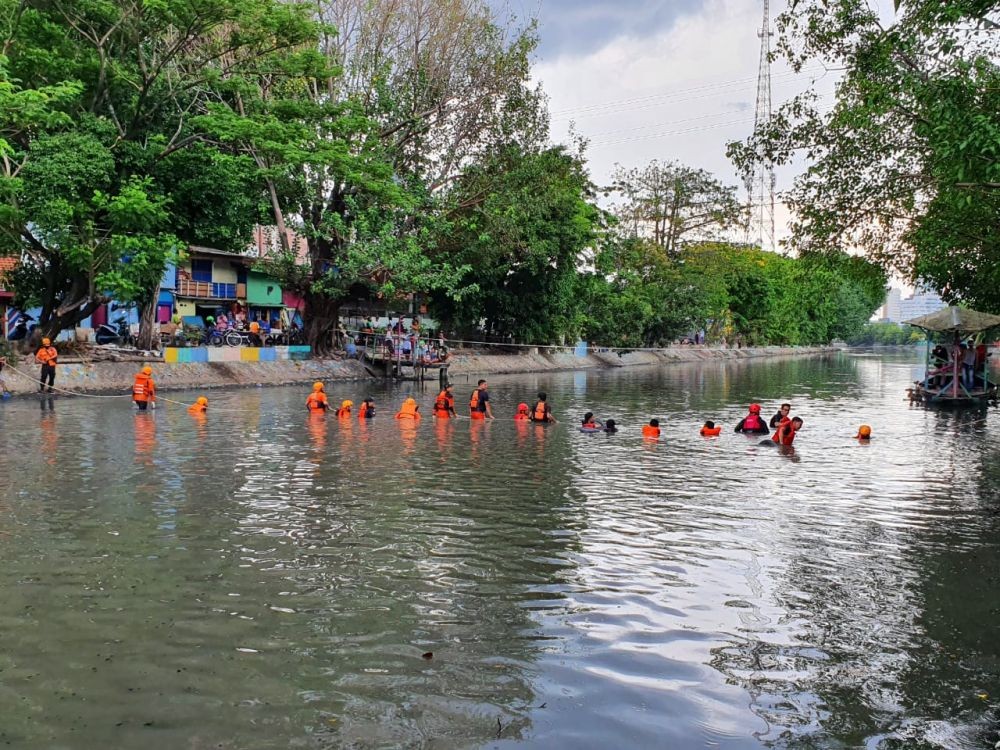 Dalam 2 Minggu, 3 Kali Anak Tenggelam di Sungai Kalimas Surabaya