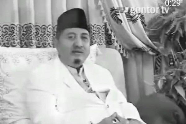 Almarhum KH Syukri Zarkasyi, Lebih Banyak Contoh Ketimbang Bicara
