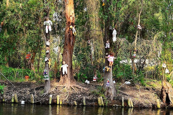 10 Pulau yang Terkenal Berhantu di Dunia, Berani Liburan ke Sini?