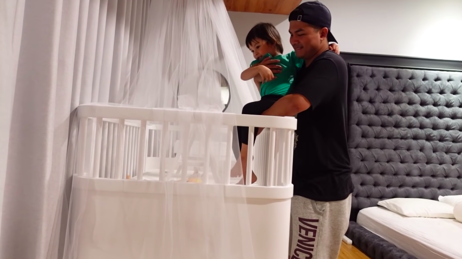 Potret Kamar Tidur Dante, Anak Kedua Chelsea Olivia dan Glenn Alinskie