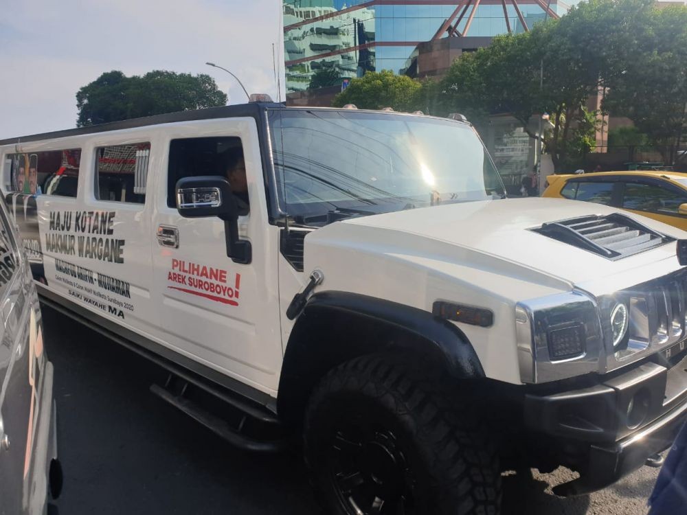 Adu Branding Calon Wali Kota Surabaya, Mobil Mewah Vs Odong-odong