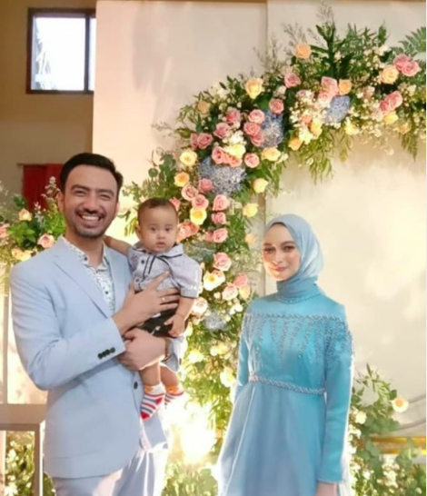 Pilih Taaruf, 10 Potret Romantis Reza D’Academy Lamar Calon Istri