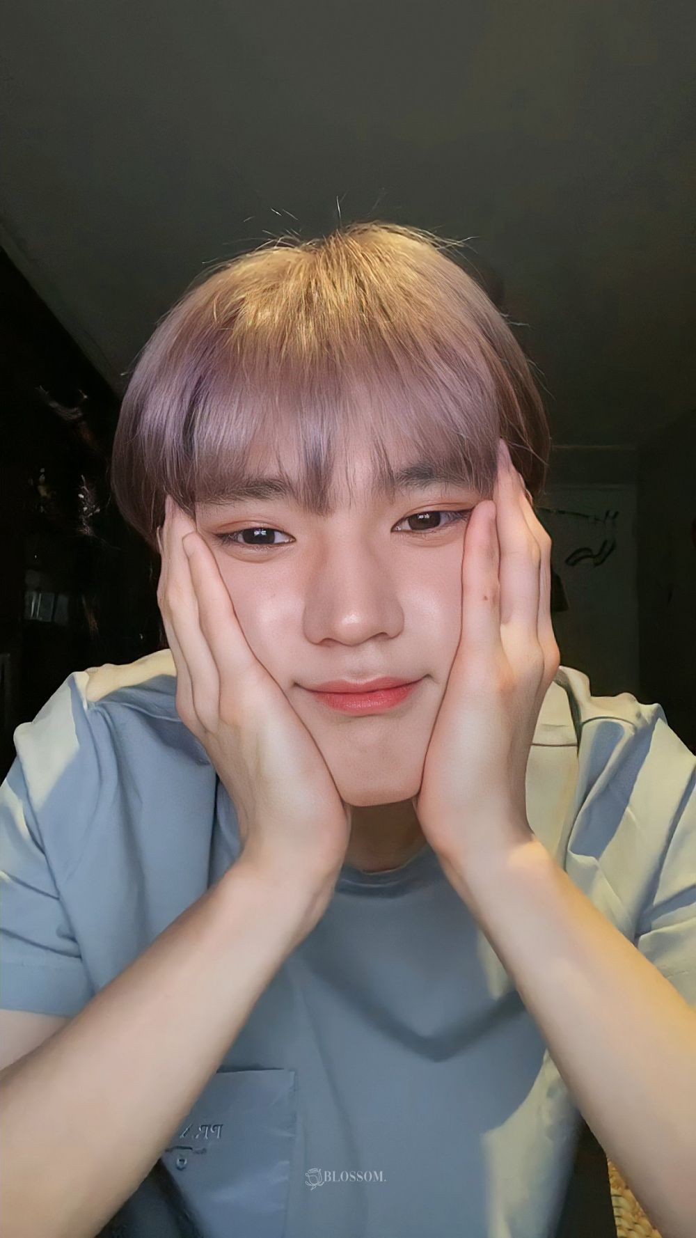 5 Kejutan Taeyong Selama Live di Vlive, Ajak Main Among Us