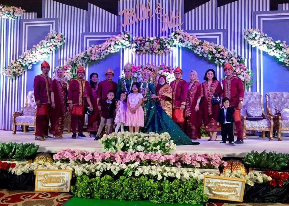 5 Dekorasi Pernikahan Aldi Taher, Paduan Adat Palembang dan Modern