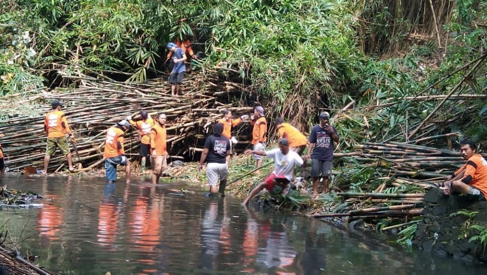 Antisipasi Dampak La Nina: Bersih-bersih Sungai hingga Pasang EWS 