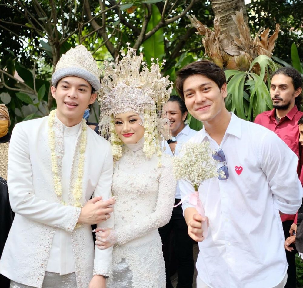 Mencuri Perhatian, 10 Foto Rizky Billar yang Raup Jutaan Likes