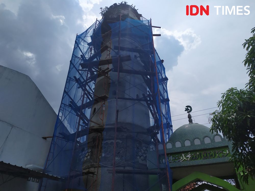 Para Habib Patungan Revonasi Masjid Menara Layur yang Sudah Keropos