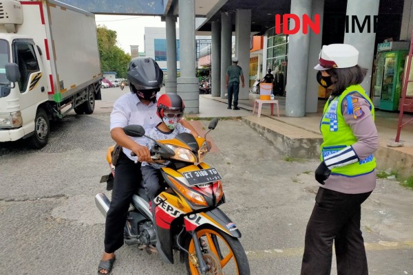 Naik Motor Dilarang Pakai Sandal Jepit, Pakar UGM: Perlu Waktu!