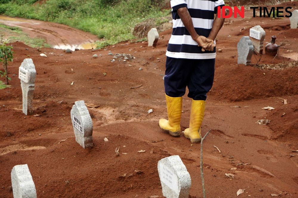 Kisah Penggali Kubur Jenazah Corona di Semarang: Makamkan Kapanpun Mau