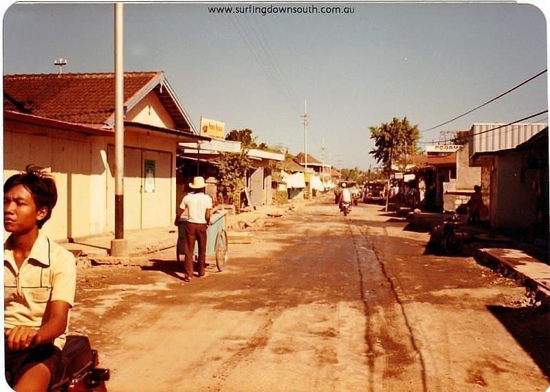 Kumpulan Potret Kondisi Jalan Legian Kuta Bali dari 1970 Hingga Kini