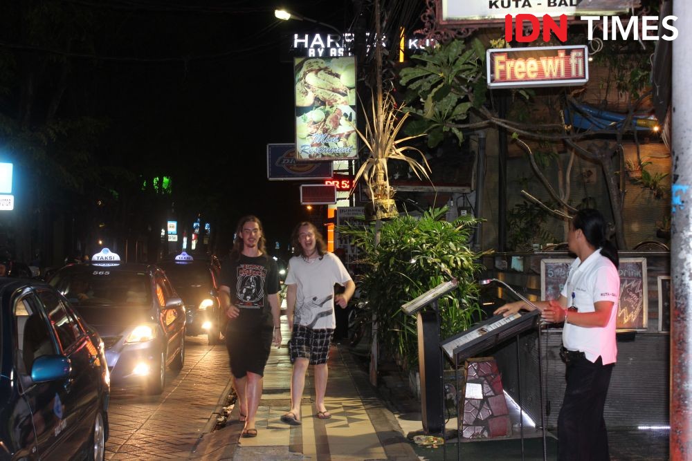 Kelebihan dan Kekurangan Sewa Mobil Saat Wisata ke Gianyar Bali