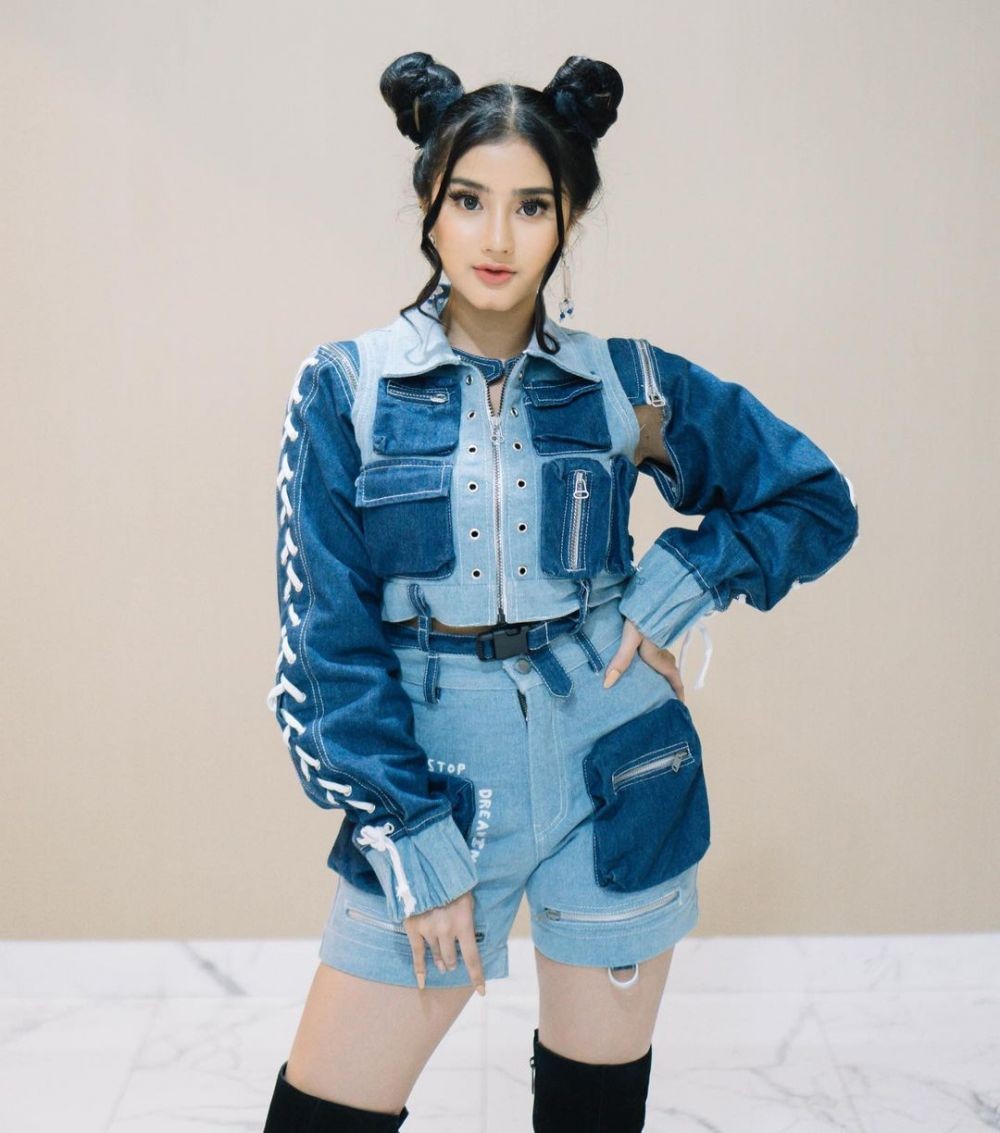 10 Potret Ghea Youbi dengan Berbagai Gaya Rambut yang Hits Abis