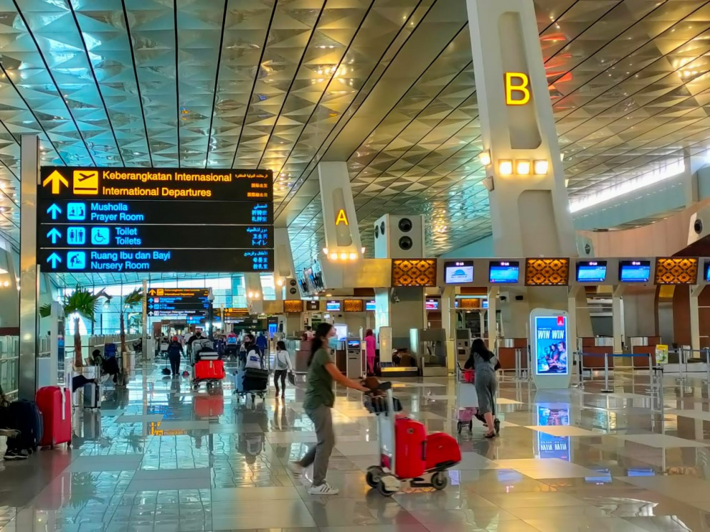 Penumpang Bandara Soetta Kini Bisa Nikmati Layanan 5G