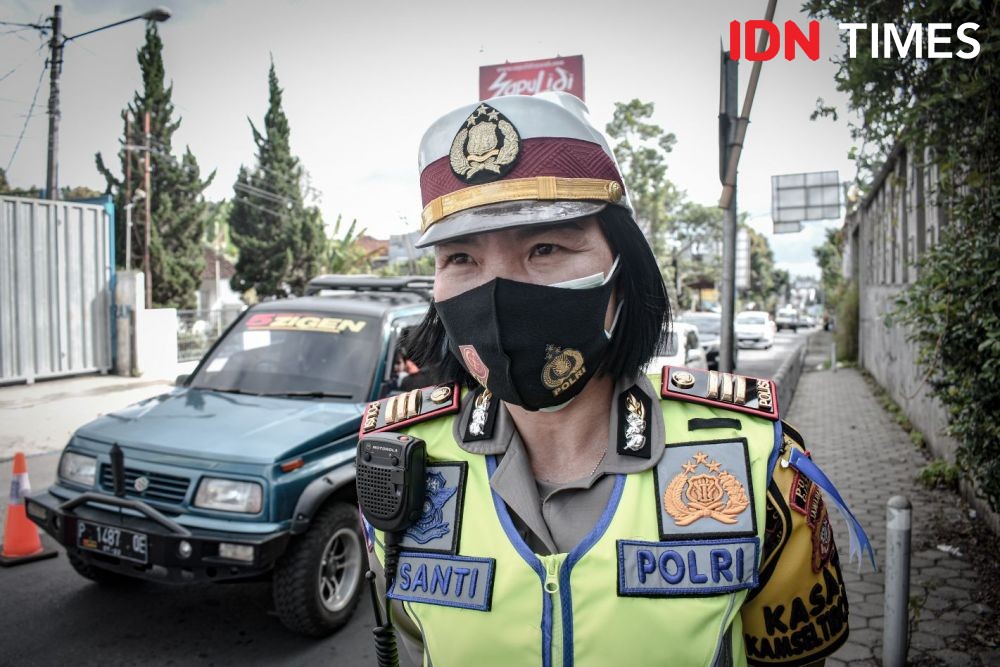 Jadi Puncak Long Weekend di Lembang, Polisi Enam Kali Lakukan One Way