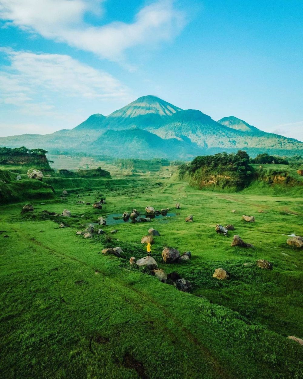 10 Tempat Wisata Bekas Tambang di Indonesia, Instagramable Abis!