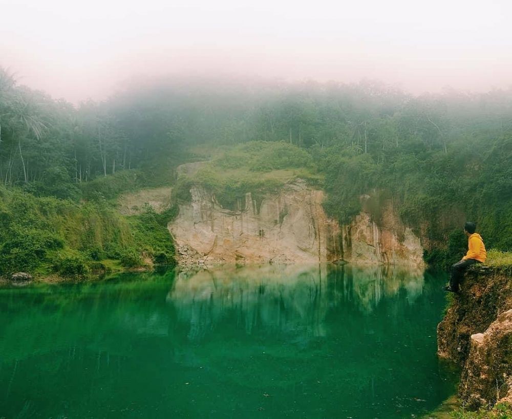 10 Tempat Wisata Bekas Tambang di Indonesia, Instagramable Abis!