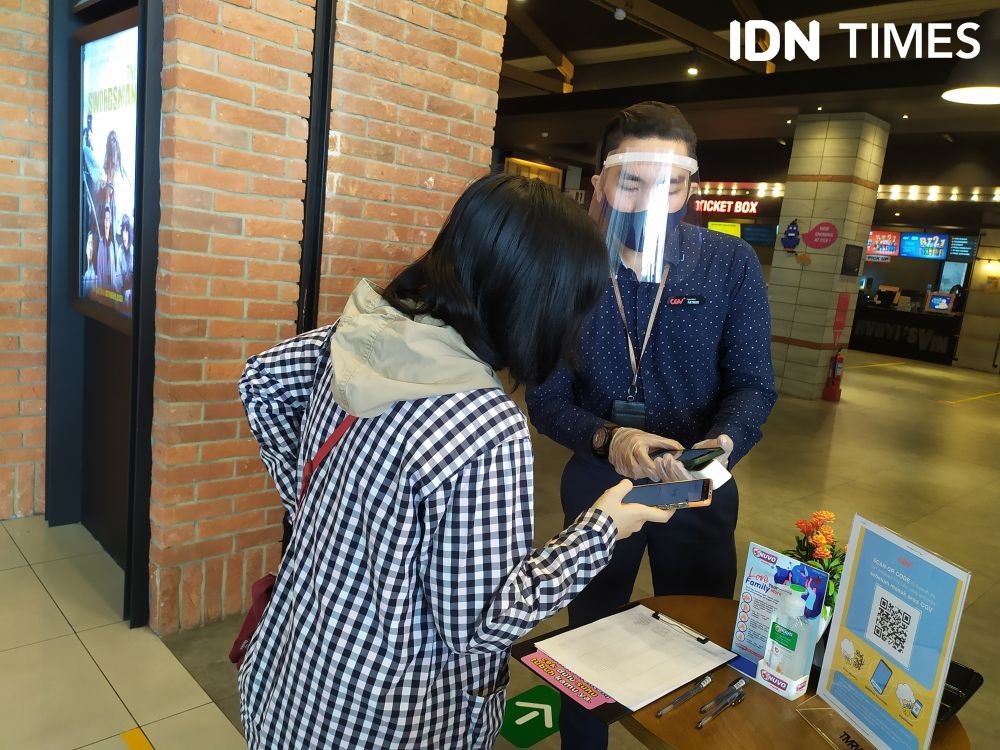 Wajib Vaksin, Bioskop Palembang Wajibkan Aplikasi PeduliLindungi