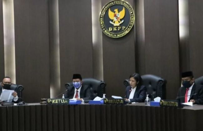 Hari Ini, DKPP Periksa Anggota KPU Pangkep Diduga Kader Parpol